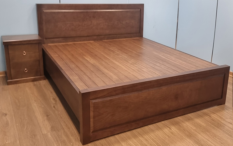 Giường ngủ nữ hoàng gỗ hương vân G33