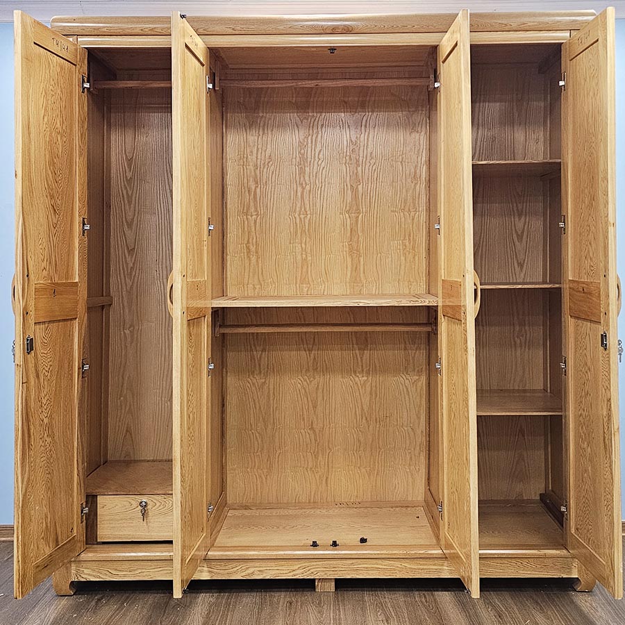 Tủ Quần Áo 3 Buồng Gỗ Pơ Mu